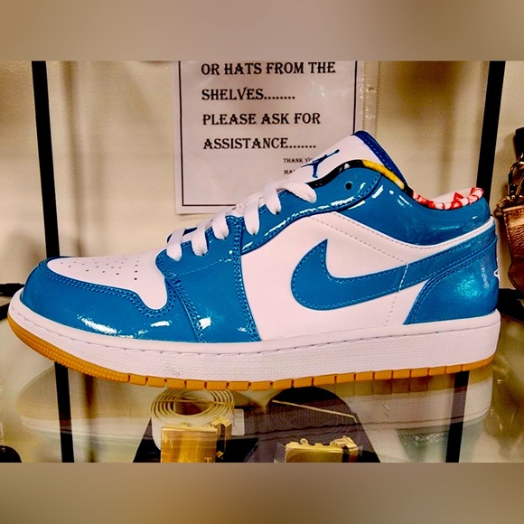 Jordan 1 - Picture 1 of 1